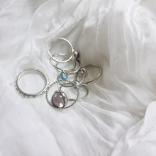 Load image into Gallery viewer, 8 Piece Vintage Rings - Rise Paradigm